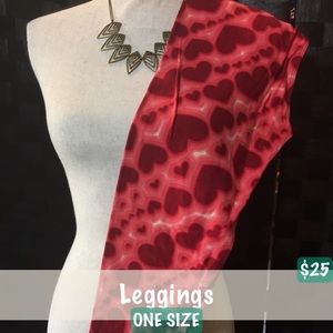OS Valentine's Day Leggings