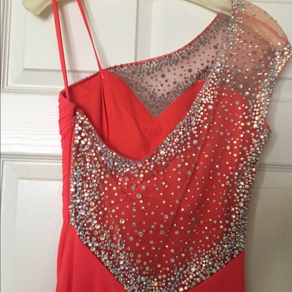 Prom Dress - Picture 2 of 4