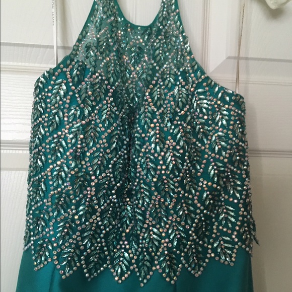 Prom Dress - Picture 3 of 4