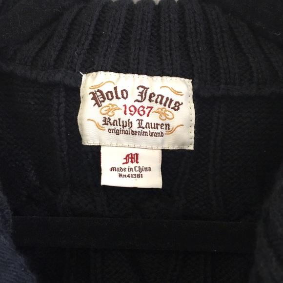 ❌❌SOLD❌❌ Polo Jeans Company Crop Sweater - Picture 4 of 4