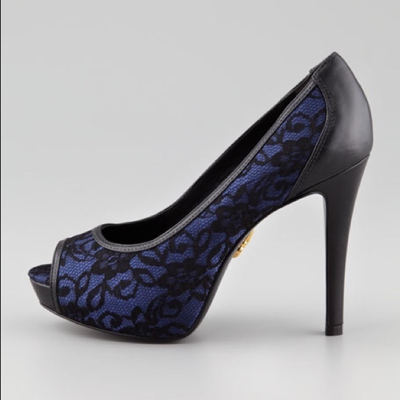 Pour la Victoire
Myleene Lace Peep-Toe Pump - Picture 2 of 5