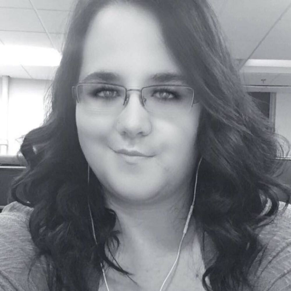 Meet your Posher, Cassie