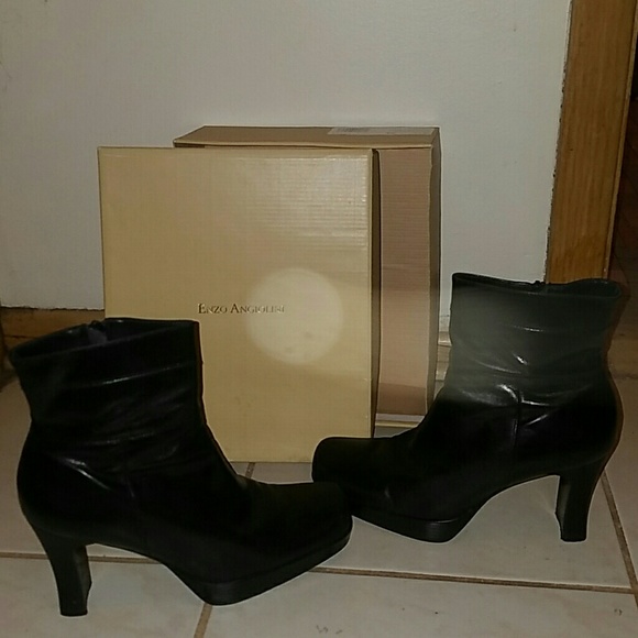 enzo angiolini jeandra bootie