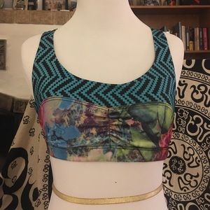 Onzie vibrant sports bra