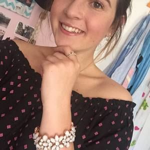 Meet your Posher, Krystal