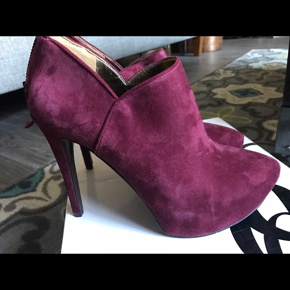 Nine West Suede High Heeled Booties - Picture 4 of 4