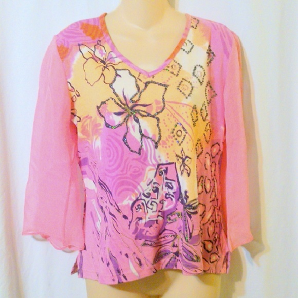 Le Mieux Studio Pink Beaded Floral Print Knit Top * - Picture 1 of 4