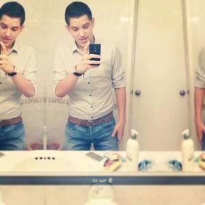 Meet your Posher, Armando