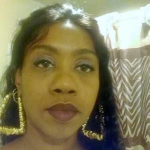 Meet your Posher, Rochelle