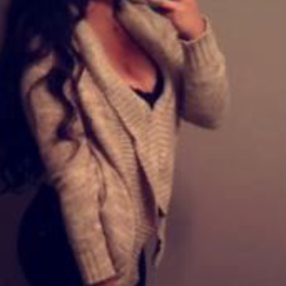 Thick sweater cardigan