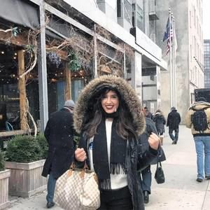 Meet your Posher, Sabra