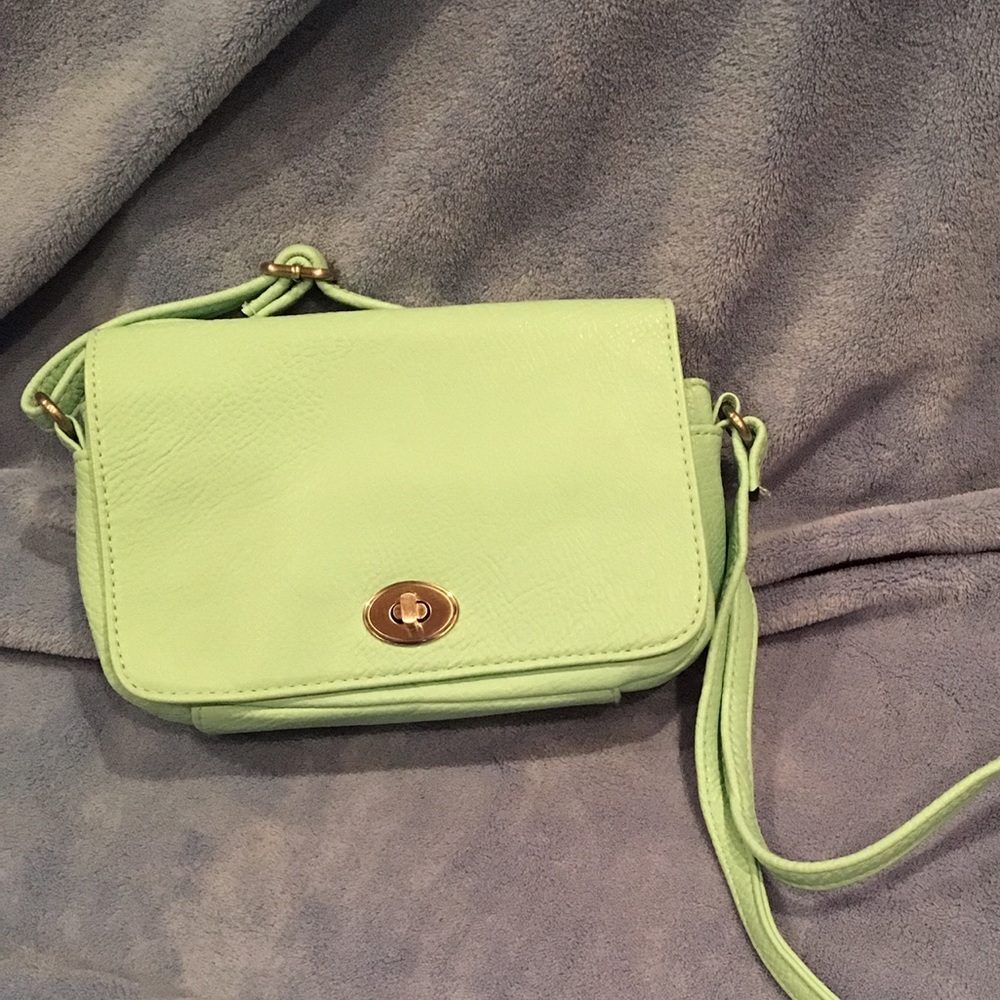 Mint small cross body bag by Merona