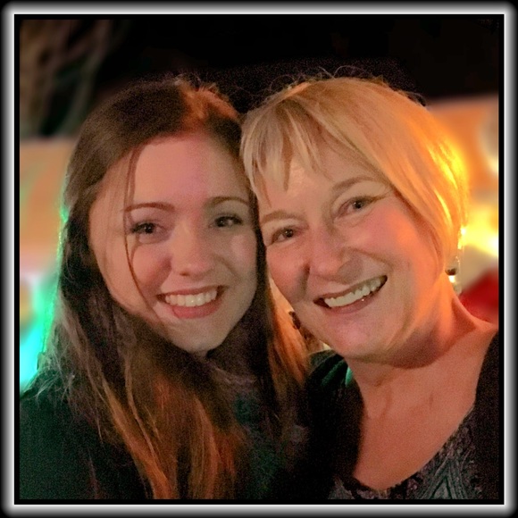 M͙E͙E͙T͙ Y͎O͎U͎R͎  P͙O͙S͙H͙E͙R͙, JAN! - Picture 2 of 2