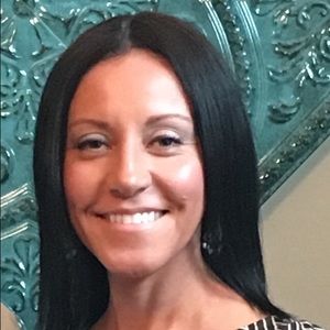 Meet your Posher, Lena