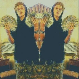 Meet your Posher, Tyler