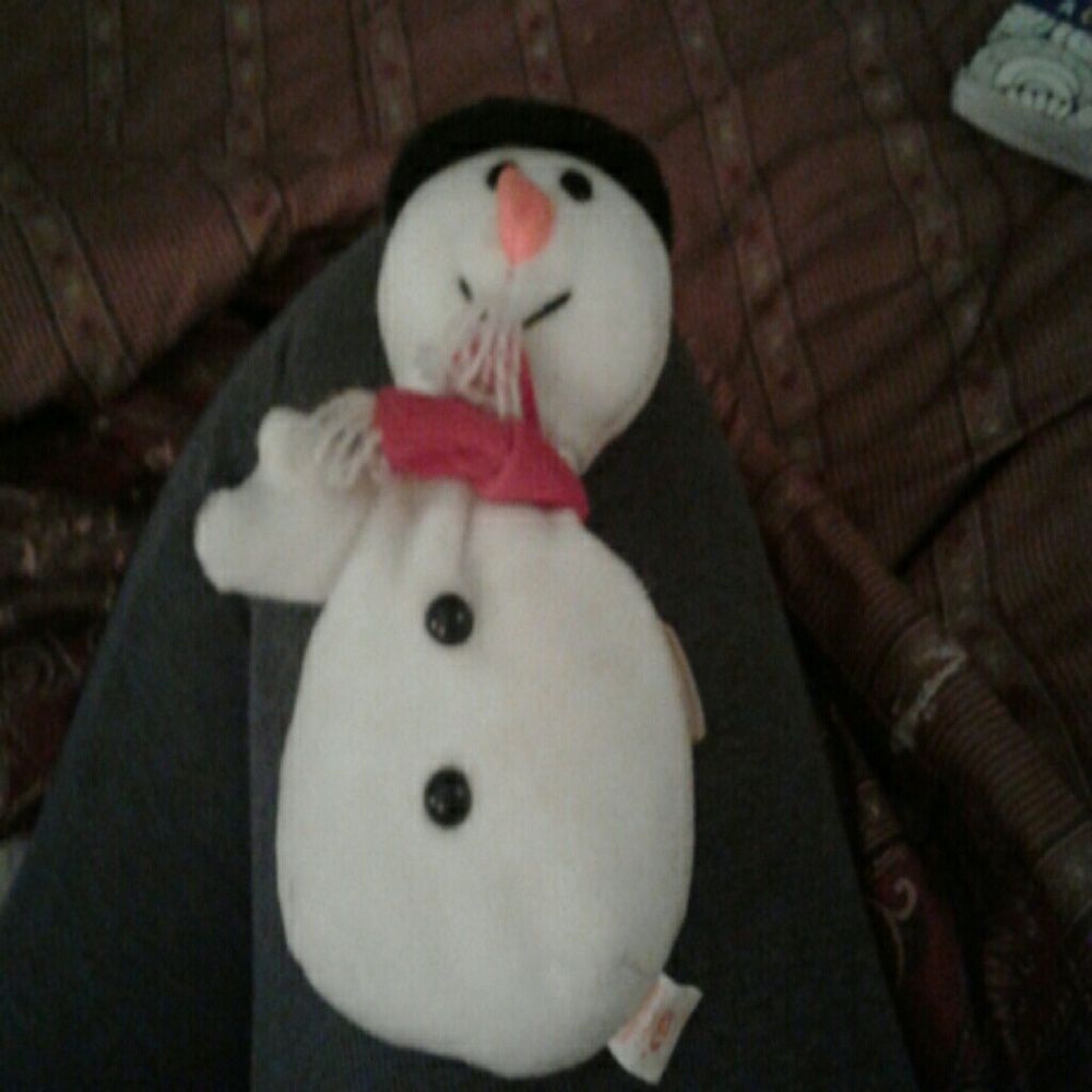 SNOWBALL, BORN 12/22/96, Retired Beanie Baby Snowm