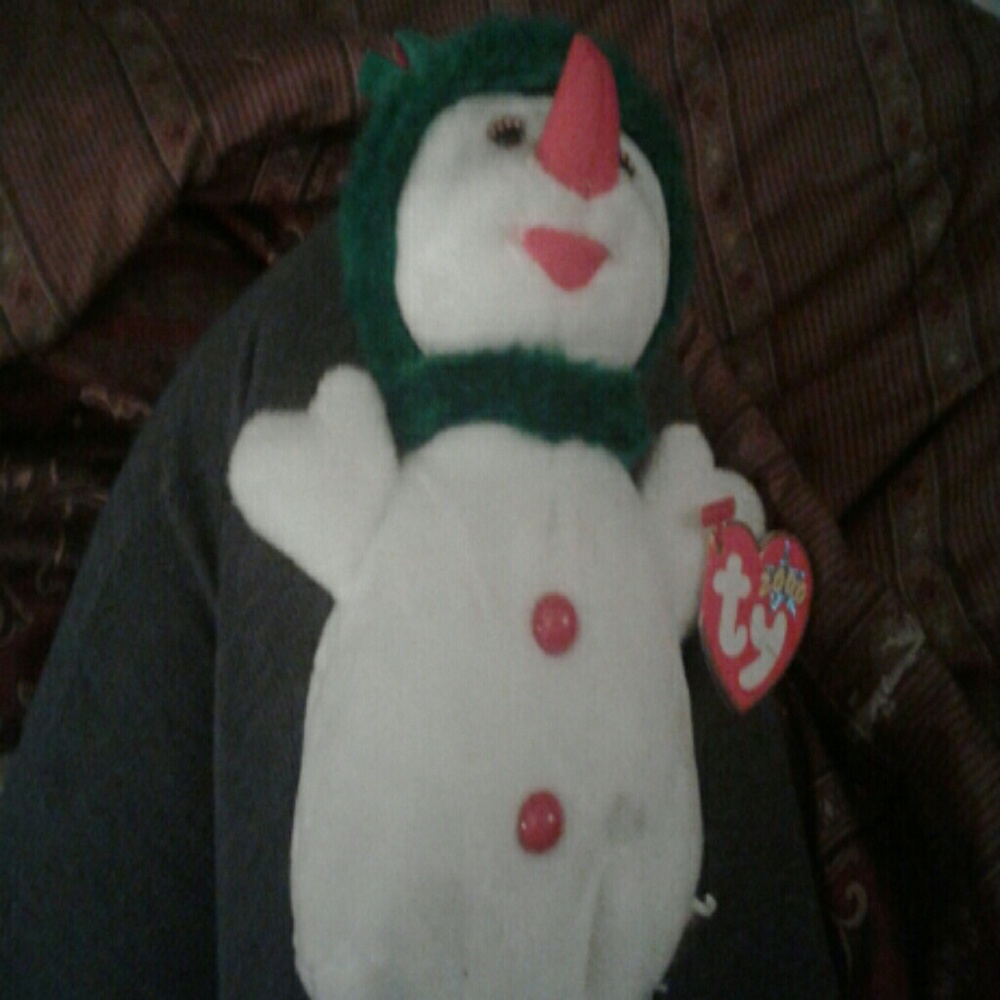 SNOWGIRL BEANIE SNOWMAN