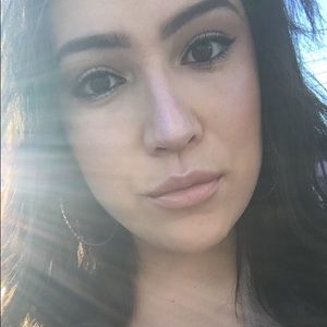 Meet your Posher, Karla