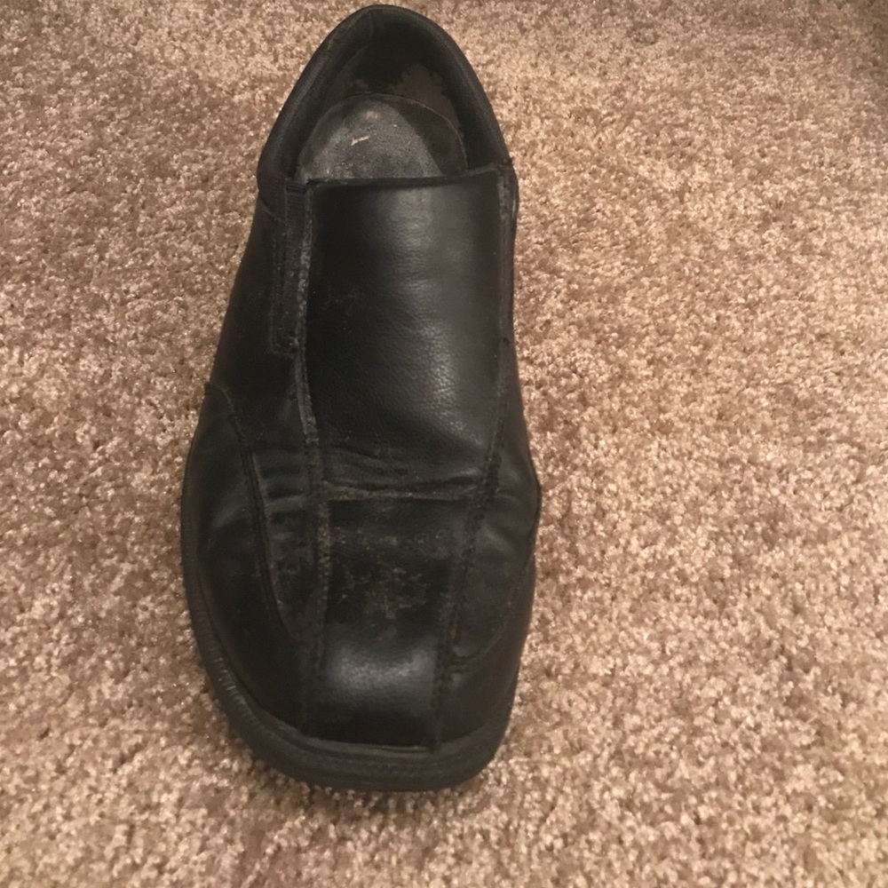 Non slip dress shoes