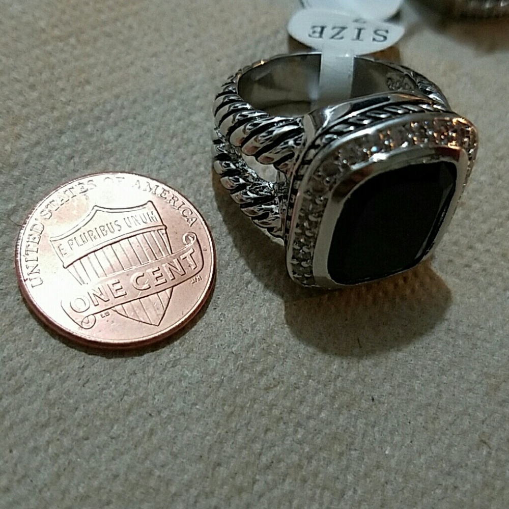 Black Onyx Ring similiar to D Yurman style