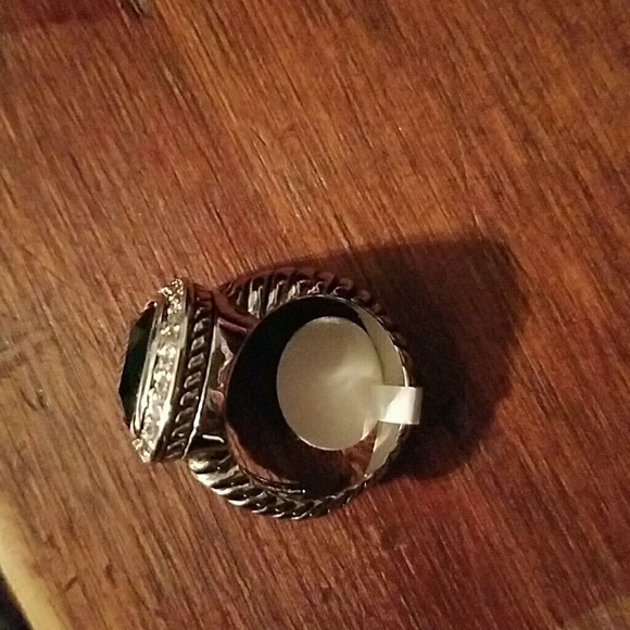 Black Onyx Ring similiar to D Yurman style - Picture 4 of 4