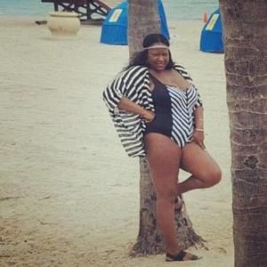 Meet your Posher, Leyona