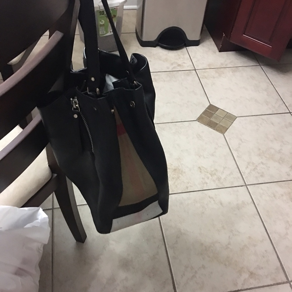 Burberry hobo bag