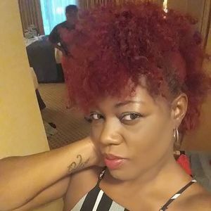 Meet your Posher, Lanina