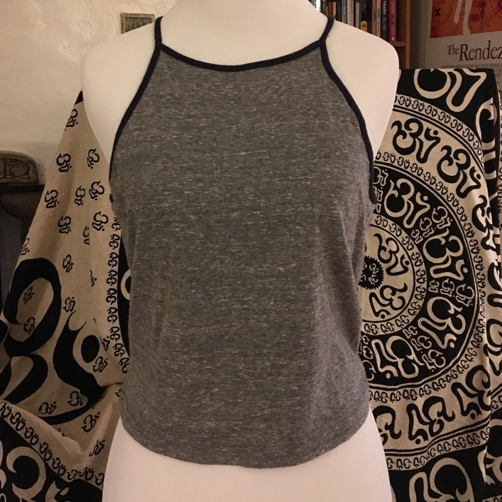 Grey tank top