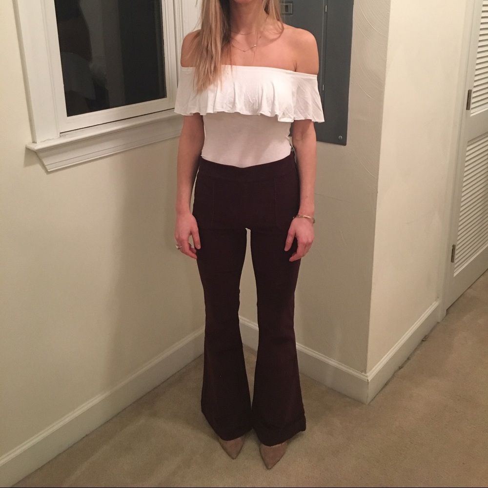 Off the shoulder white bodysuit from express. Xxs