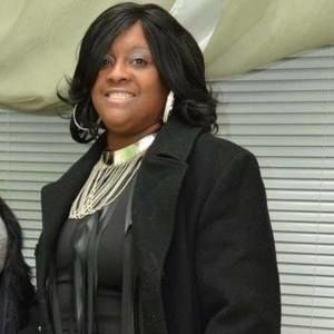 Meet your Posher, Monica