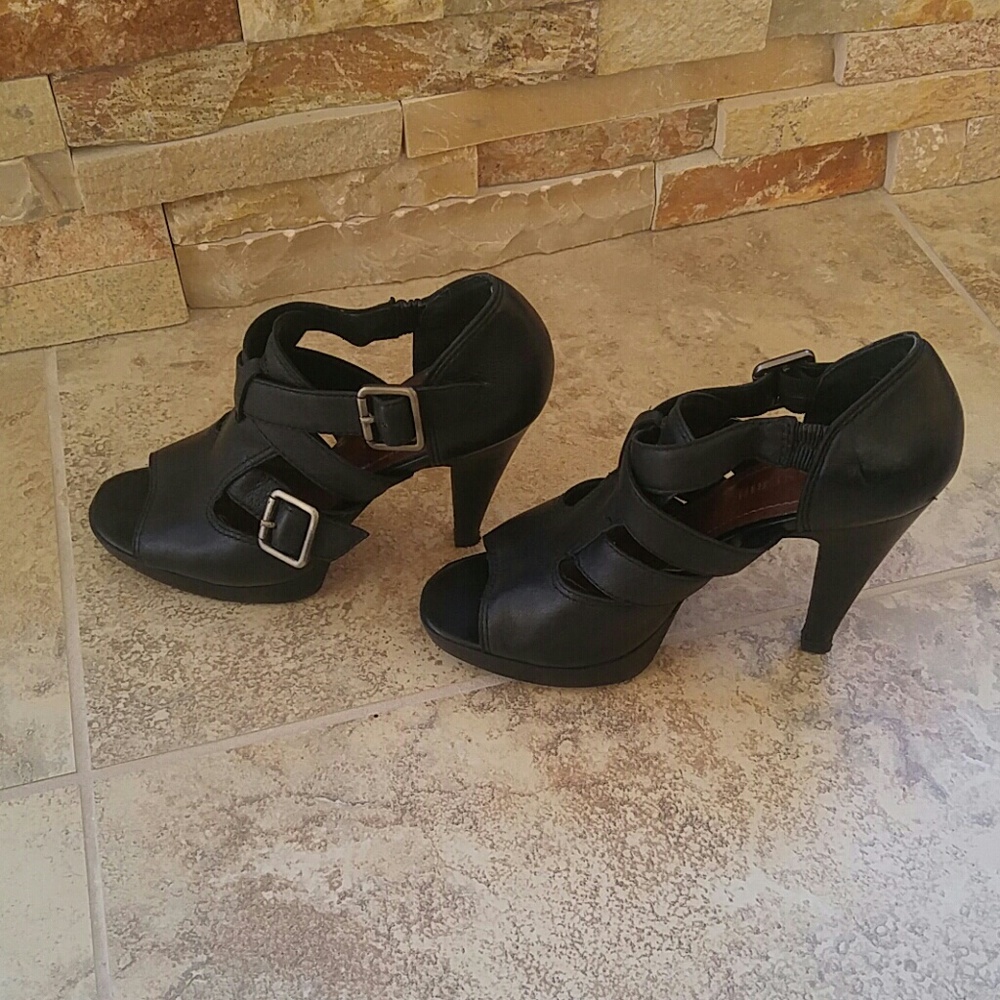 GIANNI BINI Leather Heel Sandals