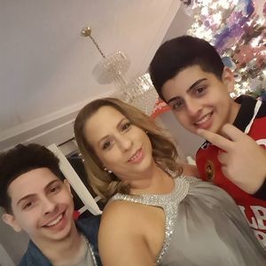 Meet your Posher, Virginia