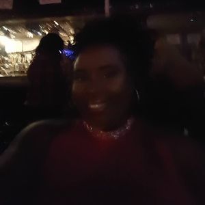 Meet your Posher, Antonette