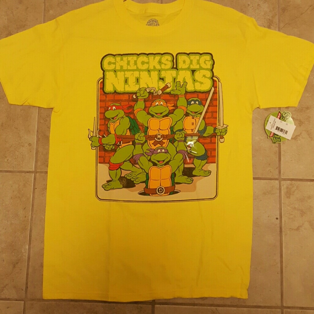 Teenage Mutant Ninja turtle t-shirt