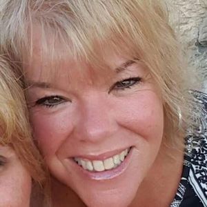 Meet your Posher, Teresa