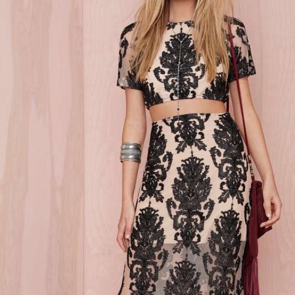 New gorgeous peach set - Picture 5 of 8