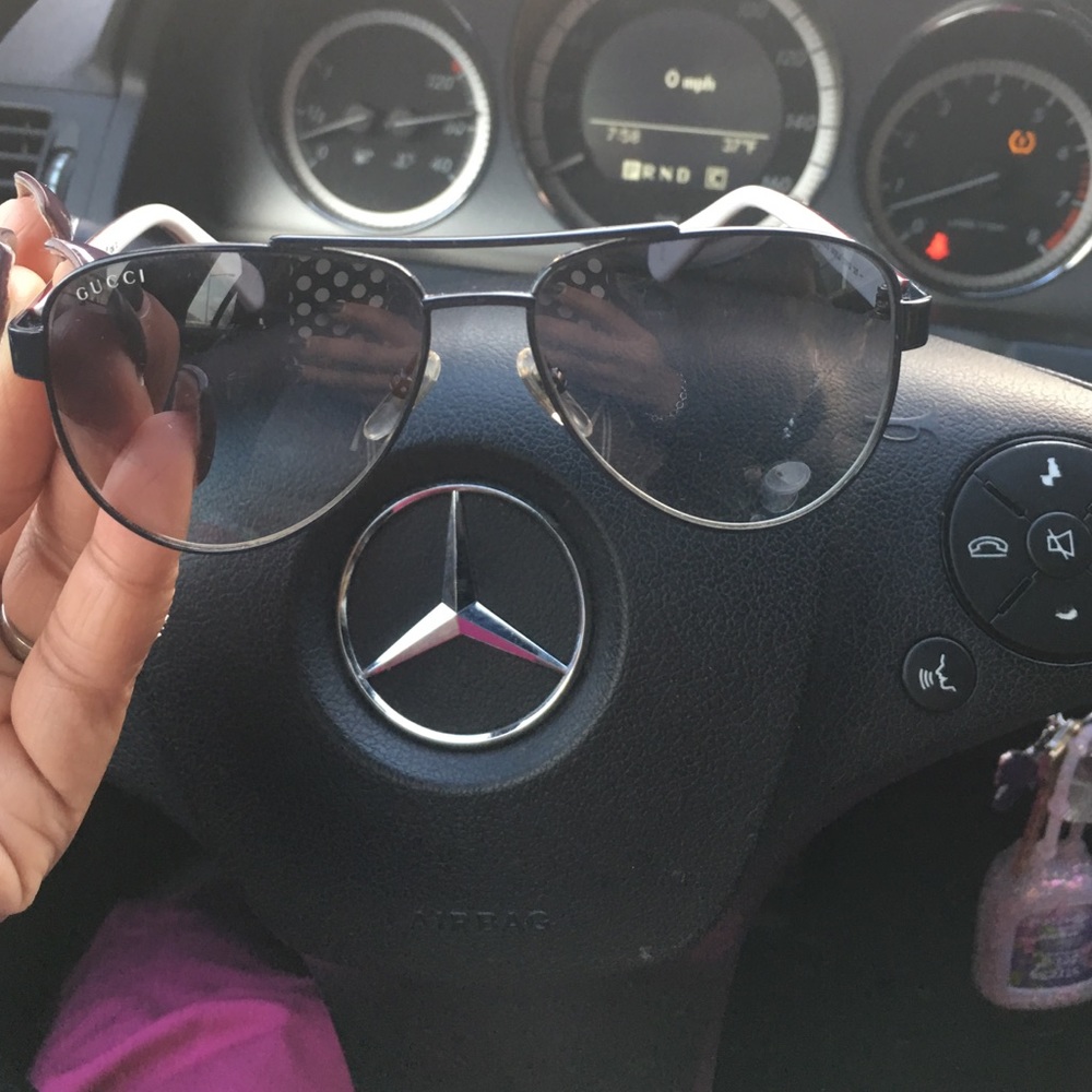 Authentic Gucci Sunglasses 😎