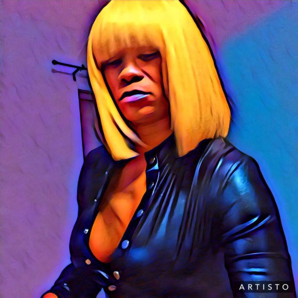 Meet your Posher, Tonona