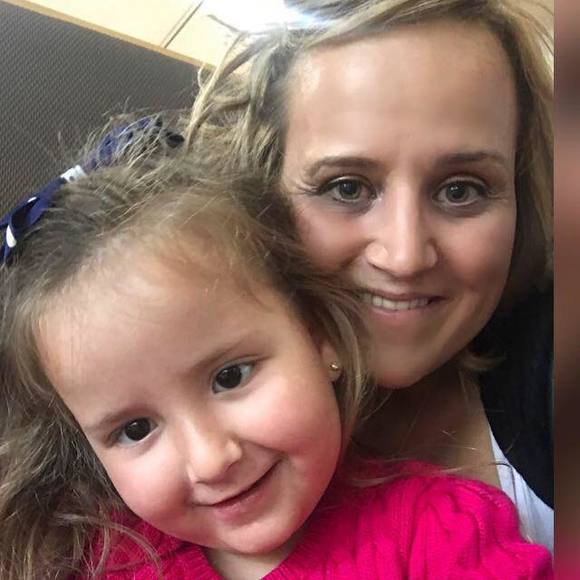 Meet your Posher, Roberta - Picture 1 of 1