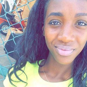 Meet your Posher, Franceline