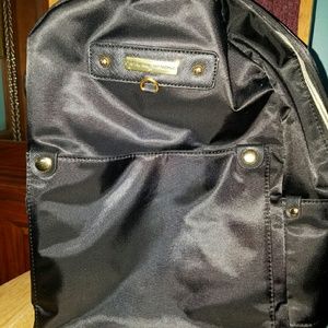 Adreinne Vittadini Back Pack