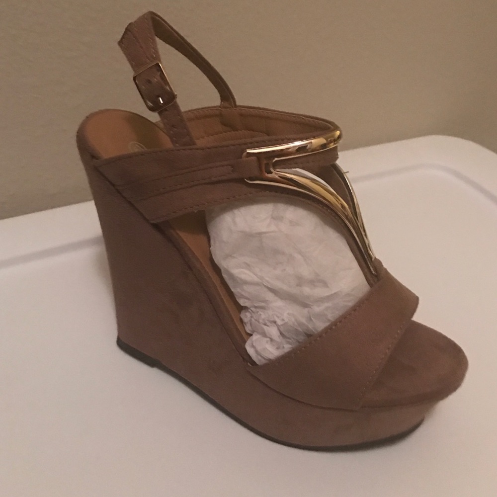 Brown wedges