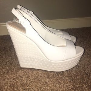Gianni Bini Wedges