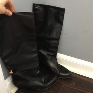 Vero Cuoio black mid calf lambskin boots