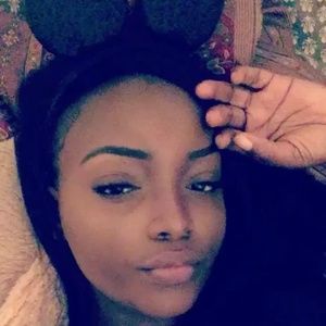 Meet your Posher, Ann