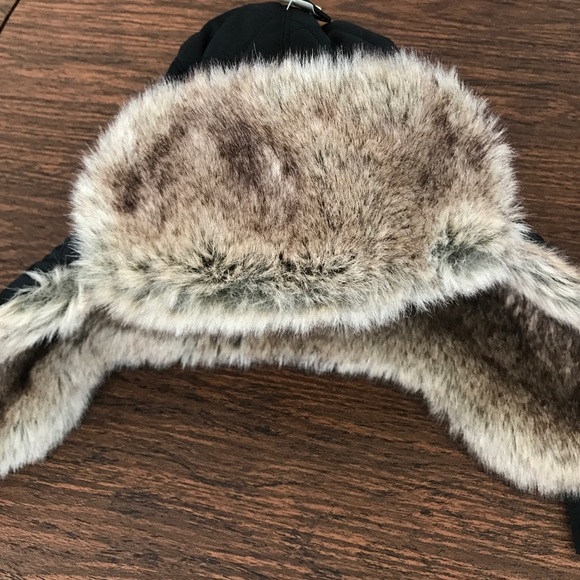 eddie bauer bomber hat