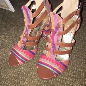 Really cute high heels!