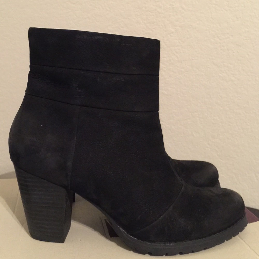 Clark's Booties