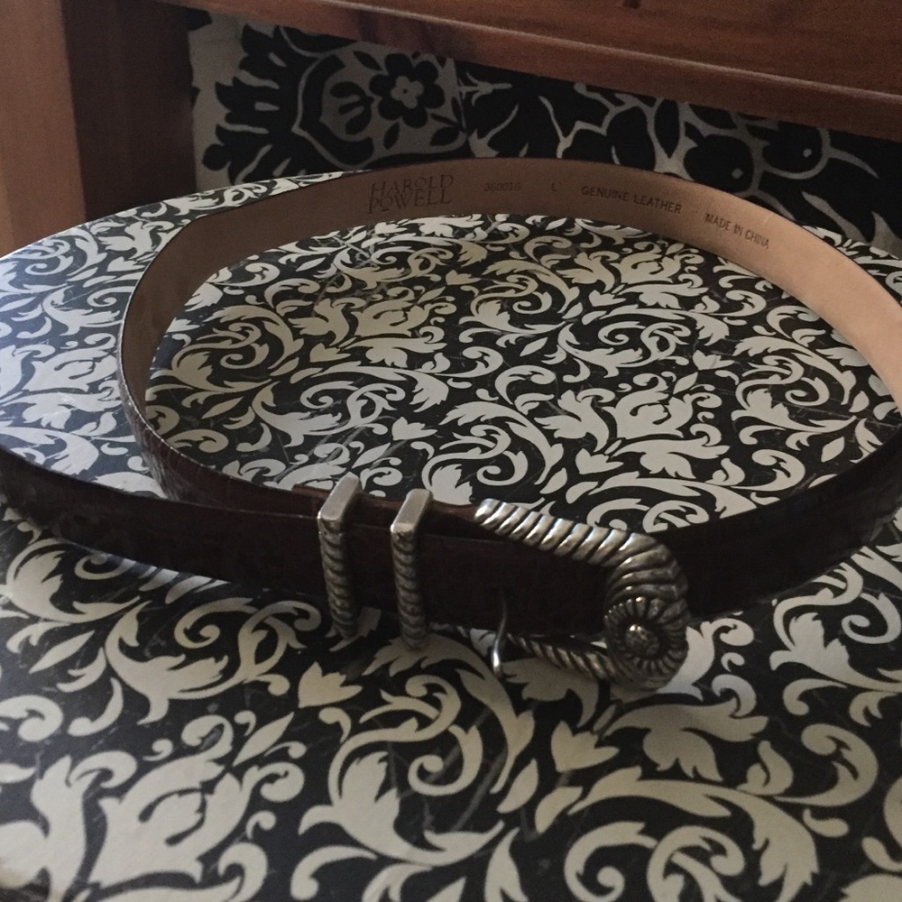 Harold & Powell Leather belt.